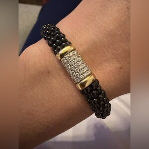 Lagos silver and 18k gold black ceramic Caviar bracelet with dia station Size M